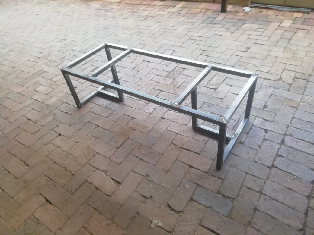 Coffee table steel frame - before marble top